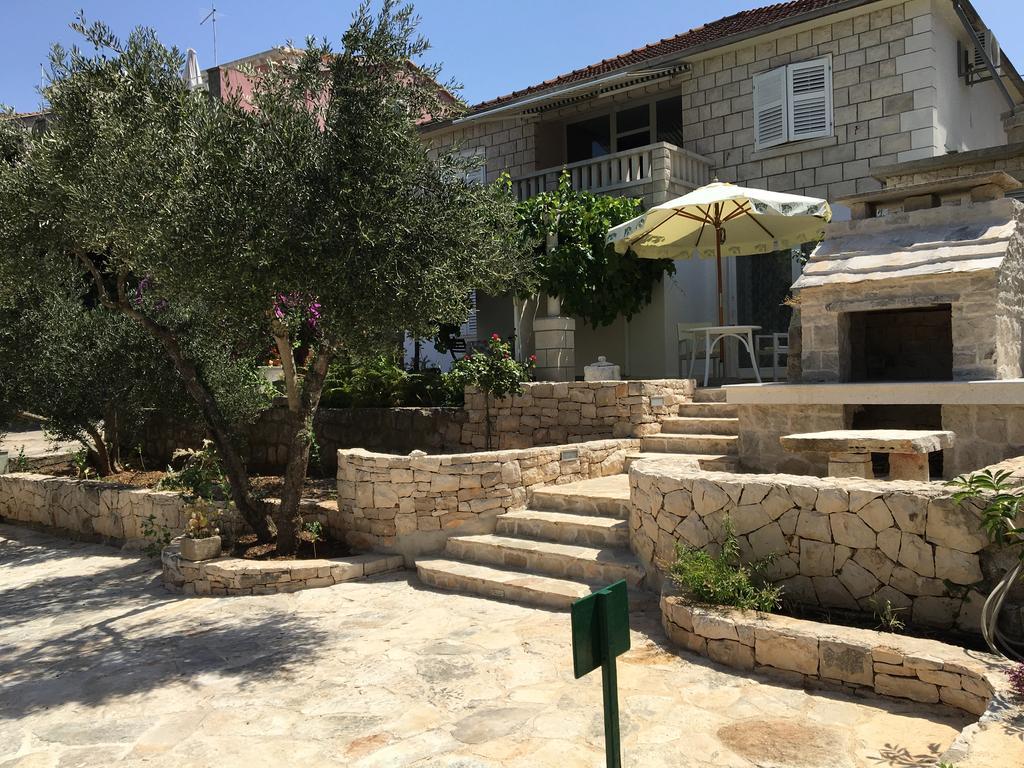 Apartments Laura 코츌라 외부 사진